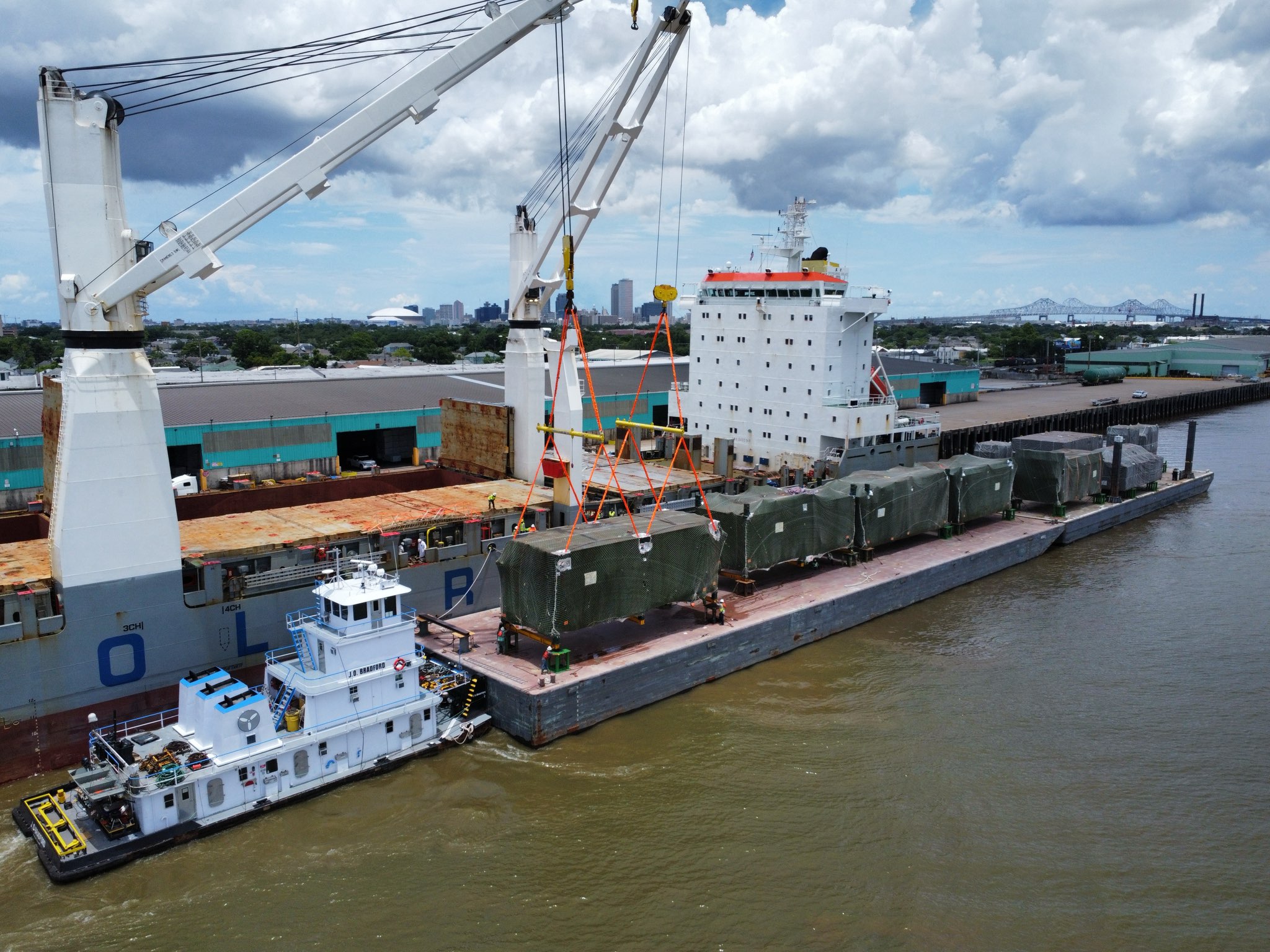 UTC Manages Challenging Logistics for Biofuel Refinery Plant